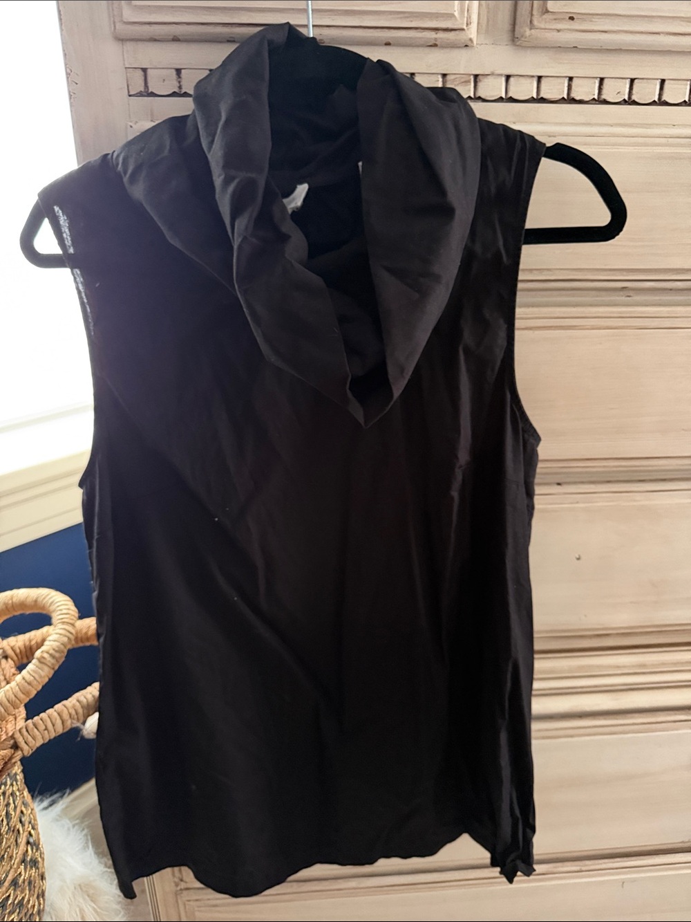 Women's Black Sleeveless Draped Cowl Neck Tank Top